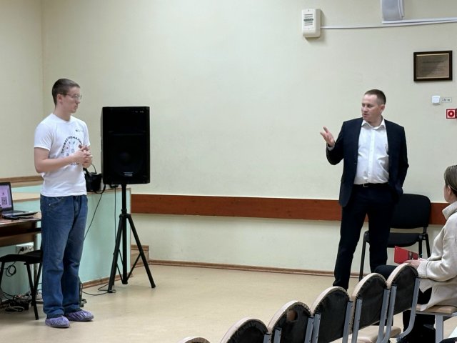Первое «боевое крещение» пройдено: наши амбассадоры на связи с родителями! ?️?‍?‍?‍?